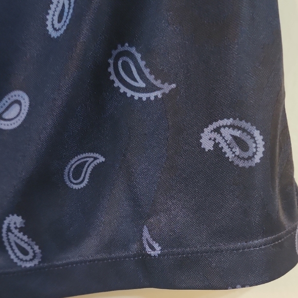 Nike Dri-FIT Shirt - Picture 5 of 5